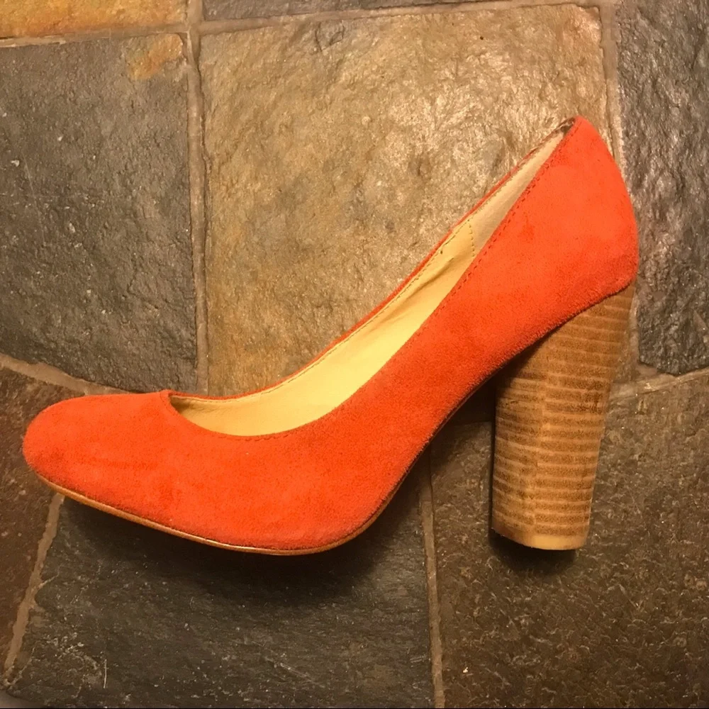 Express Pink Heels - Picture 7 of 10